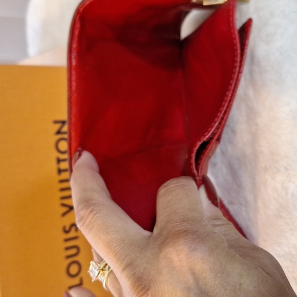 Louis Vuitton Koala Damier Ebene Monogram Trifold Wallet - Picture 14 of 17